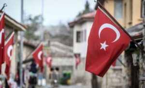 Gaziler Gününde Bayrak Asılır mı?