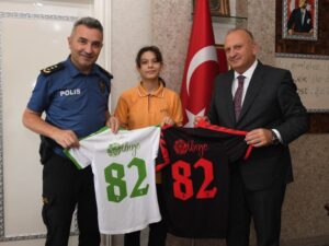 Şehit Kızına Anlamlı Sürpriz!