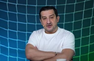 Eski Futbolcu Serhat Akın’a Silahlı Saldırı!