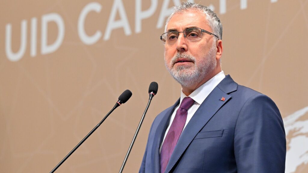 Çalışma Saatleri Kısalacak Mı ?