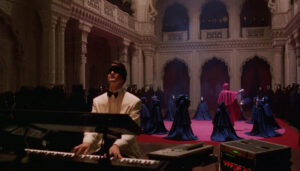 Kubrick’in Son Mesajı “Gözler Tamamen Kapalı”