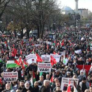 Yarın Türkiye Genelinde Filistin Yürüyüşleri Düzenleniyor!