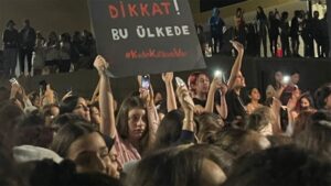 Mersin’de Kız Öğrenciye Taciz İddiası!