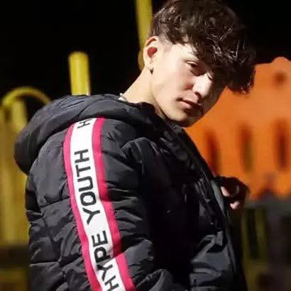 Yan bakma kavgası: 23 yaşındaki genç bıçaklanarak hayatını kaybetti 1 1000159585