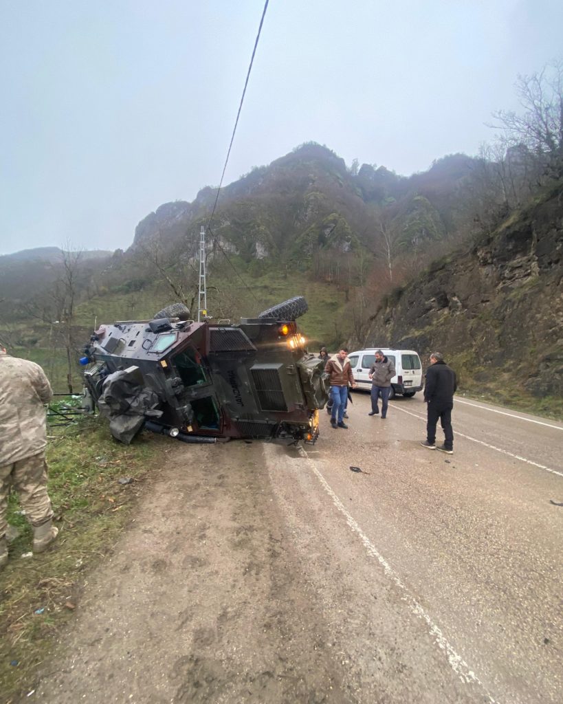 607576662 862048859777734 2515729020867504384 n