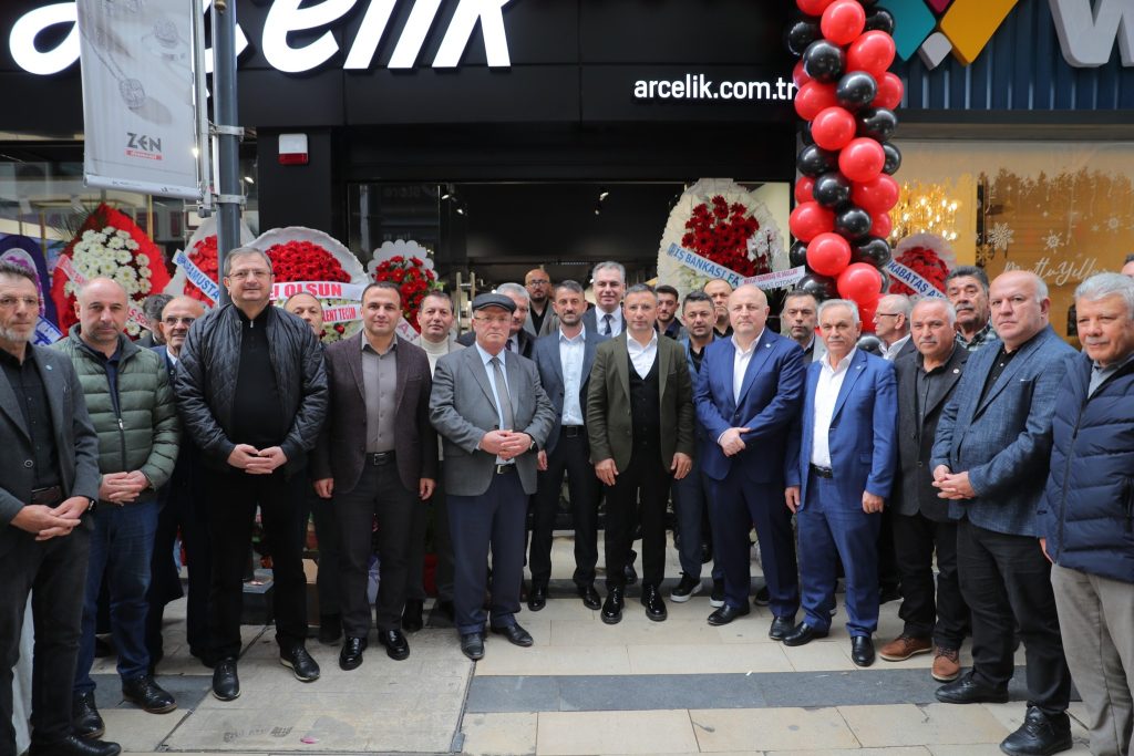 Fatsa’da Ticari Hayata Yeni Bir Soluk: Aliefendioğlu Arçelik Bayii Törenle Hizmete Girdi