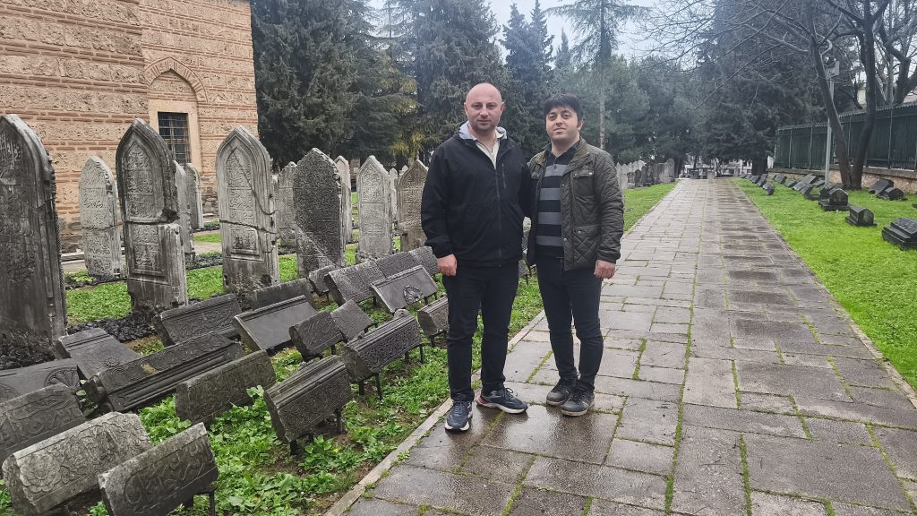 Bursa’nın Maneviyatını Yeniden Yaşatan İsim: Ercan Aydoğdu 6 IMG 20260222 125147