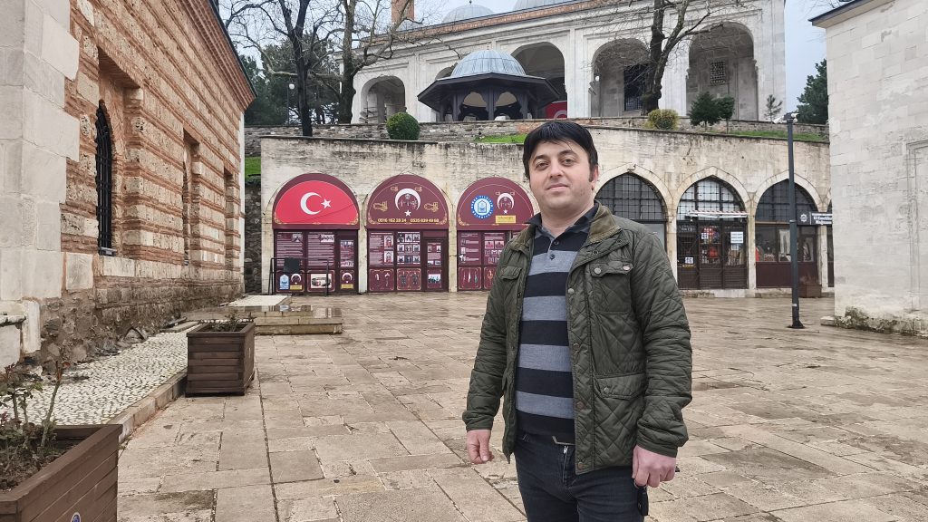 Bursa’nın Maneviyatını Yeniden Yaşatan İsim: Ercan Aydoğdu 2 IMG 20260222 162738