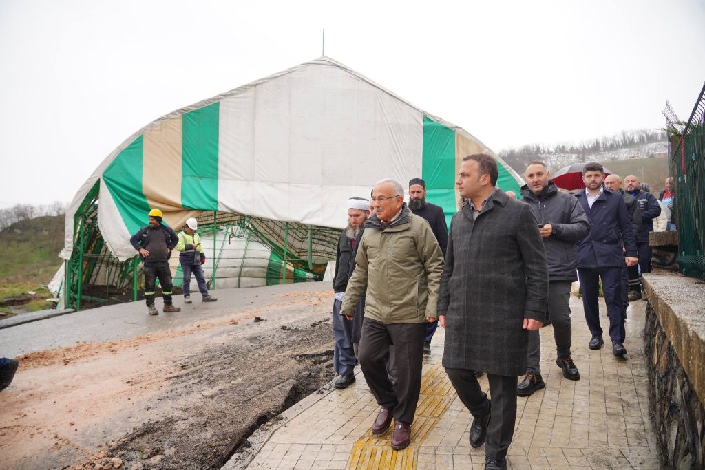 Fatsa'da Heyelan seferberliği Sürüyor! Yaralar Sarılıyor! 1 fatsa6564