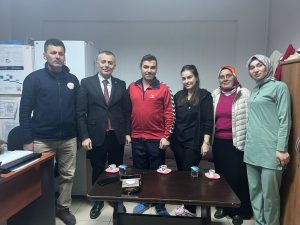 Kabataş’ta Sağlık Çalışanlarına 14 Mart Ziyareti