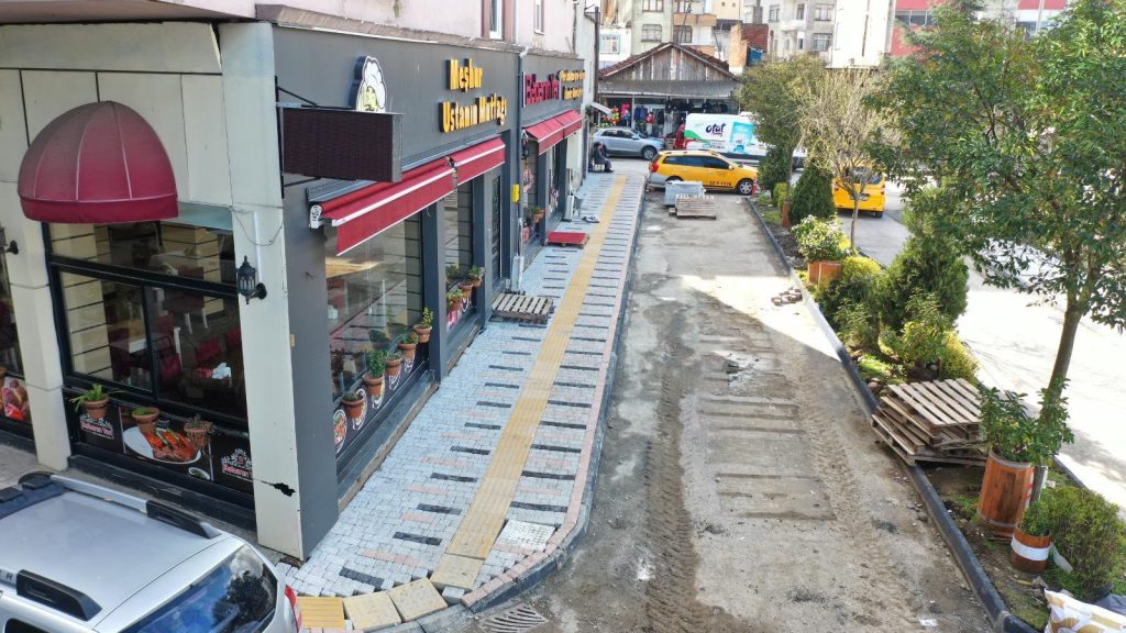 FATSA TOPRAK SOKAK’TA ESKİ KALDIRIMLAR YENİLENDİ 3 fatsa sokaklar2