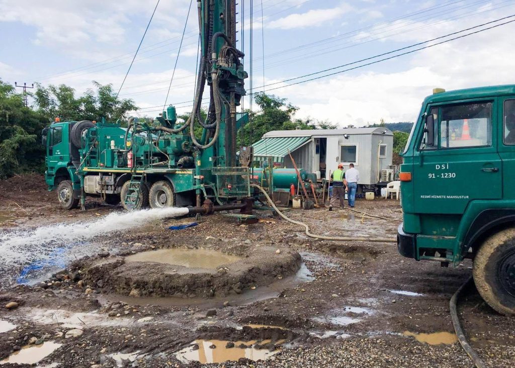 OSKİ SONDAJ ÇALIŞMALARINA HIZ VERDİ