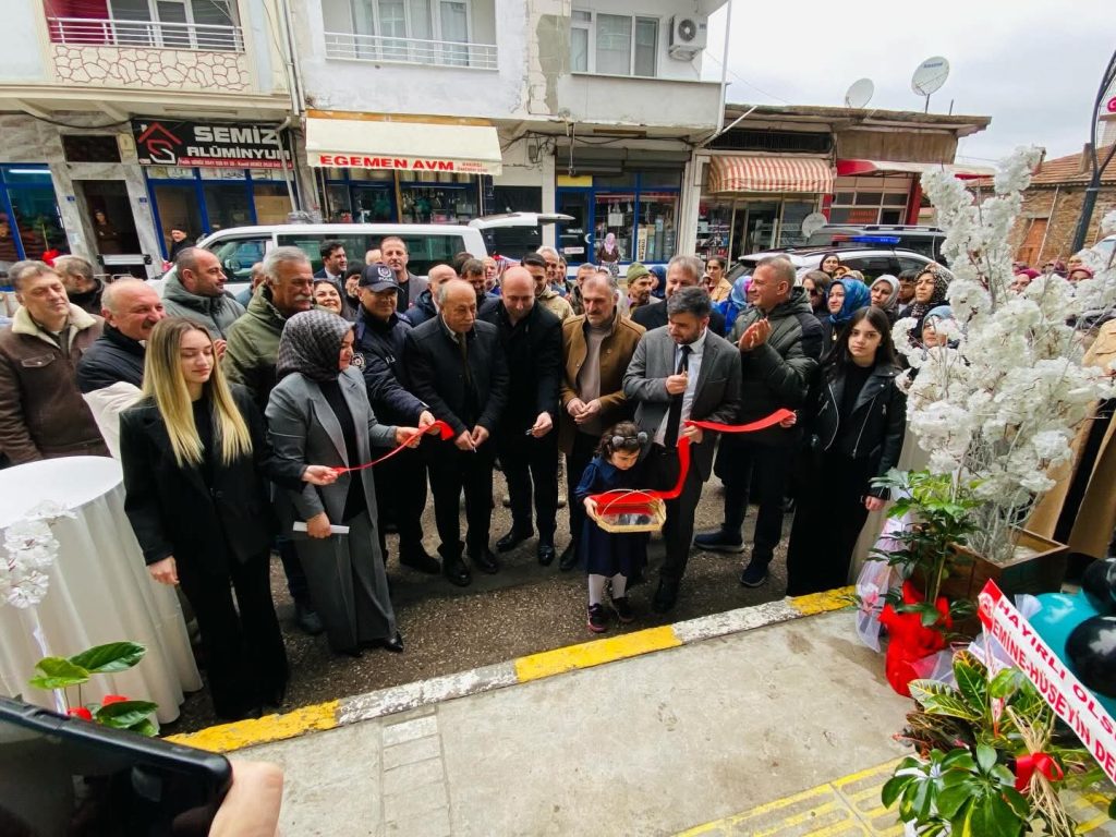 "Sultan Butik" Görkemli Bir Törenle Açıldı! Hayırlı Olsun Çaybaşı! 3 sultan1