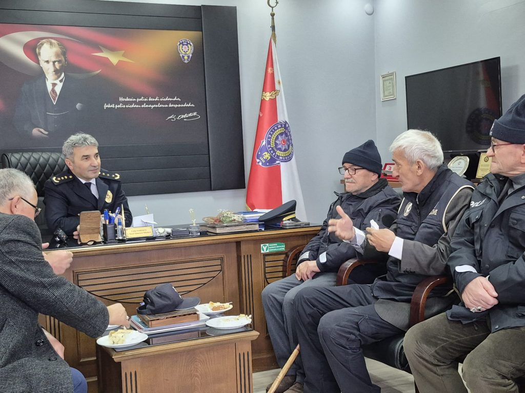 Ünye'de Genciyle Yaşlısıyla Polis Haftası Coşkusu! 6 tekkiraz3