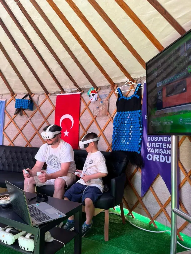 OBB SIFIR ATIK FESTİVALİ'NİN GÖZDESİ OLDU 2 cop59849848
