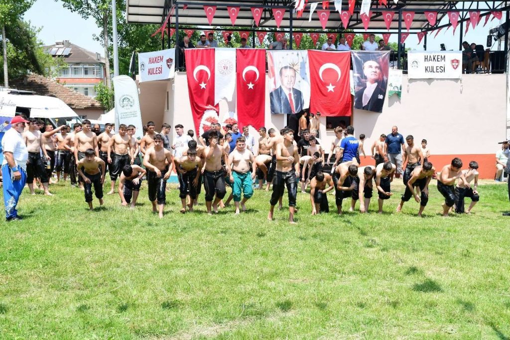 101. GELENEKSEL TERME/OĞUZLU YAĞLI GÜREŞLERİ İÇİN GERİ SAYIM BAŞLADI 1 758883552 1612657460564443 1550121119894191163 n